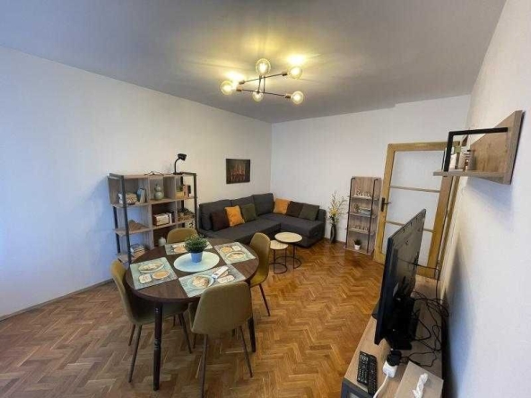 Дава се под наем Двустаен апартамент в Бургас, Лазур - 60 кв.м за 510 € - Снимка #1