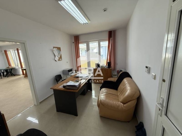 Офис в Бургас, Зорница - 106 кв.м за 1415 €/кв.м - Снимка #1