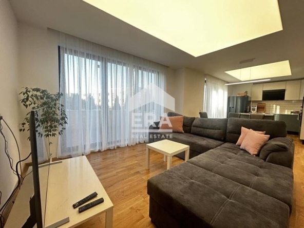 Четиристаен апартамент в Варна, Бриз - 139 кв.м за 2518 €/кв.м - Снимка #1