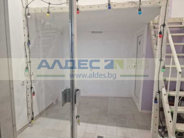 Дава се под наем Офис в София, Център - 25 кв.м за 255 € - Снимка #1