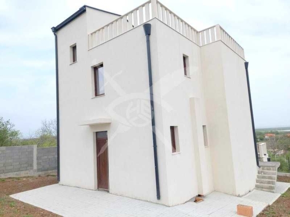 Къща в с. Каменар, Област Бургас - 195 кв.м за 611 €/кв.м - Снимка #1