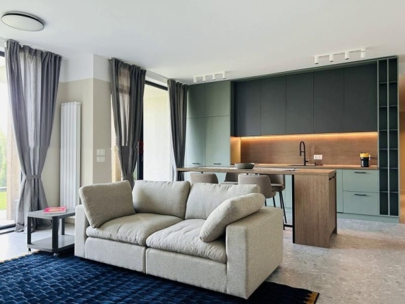 Дава се под наем Двустаен апартамент в София, Младост 4 - 90 кв.м за 999 € - Снимка #1