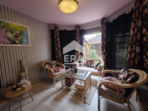 Къща в Хасково, Дружба 1 - 262 кв.м за 1489 €/кв.м - Снимка #1