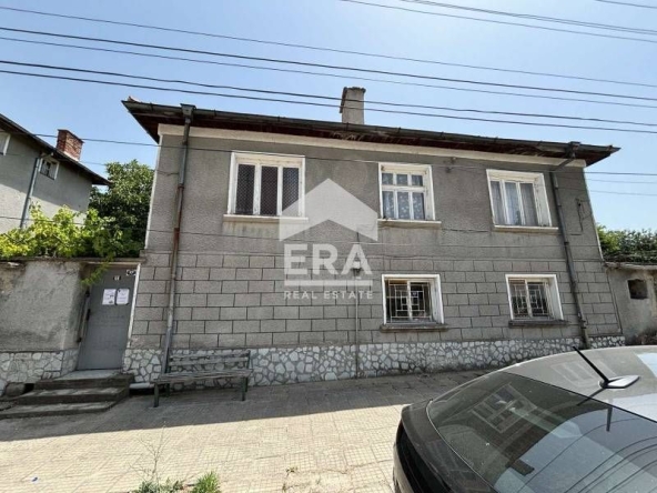 Къща в с. Ябълково, Област Хасково - 200 кв.м за 204 €/кв.м - Снимка #1