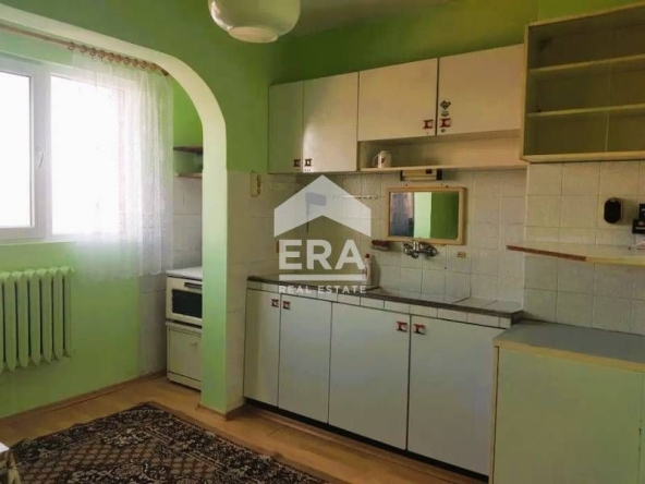 Тристаен апартамент в Димитровград - 68 кв.м за 827 €/кв.м - Снимка #1