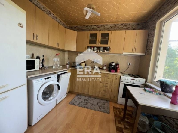 Многостаен апартамент в Хасково, Овчарски - 124 кв.м за 1130 €/кв.м - Снимка #1