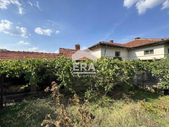 Къща в с. Динево, Област Хасково - 130 кв.м за 397 €/кв.м - Снимка #1