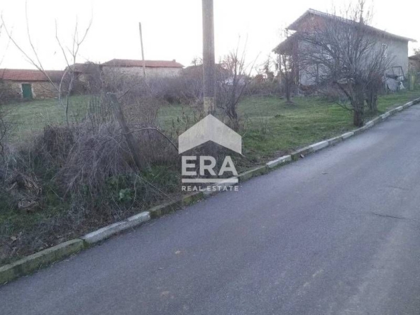 Парцел в с. Любеново, Област Хасково - 740 кв.м за 19 €/кв.м - Снимка #1