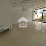 Дава се под наем Магазин в Хасково, Център - 38 кв.м за 357 € - Снимка #1