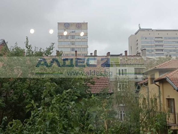 Дава се под наем Едностаен апартамент в София, Медицинска академия - 44 кв.м за 475 € - Снимка #1