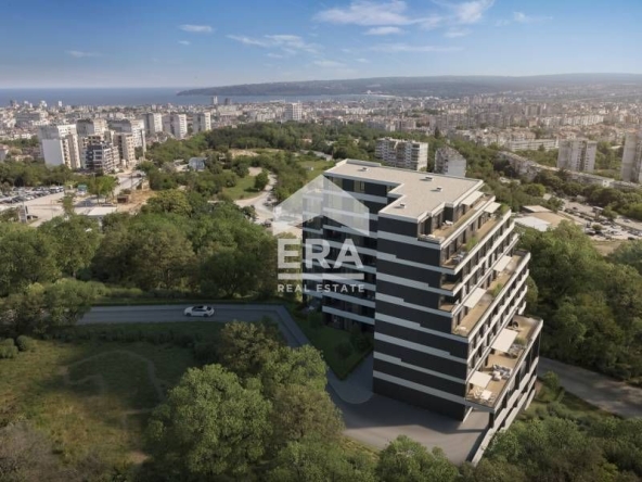 Тристаен апартамент в Варна, Цветен квартал - 91 кв.м за 1594 €/кв.м - Снимка #1
