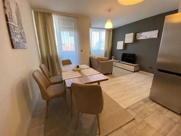 Дава се под наем Двустаен апартамент в София, Павлово - 50 кв.м за 612 € - Снимка #1