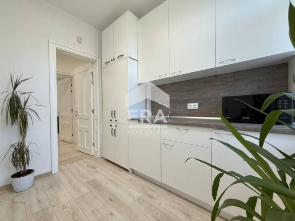 Дава се под наем Офис в София, Център - 92 кв.м за 1748 € - Снимка #1