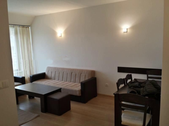 Дава се под наем Двустаен апартамент в София, Гоце Делчев - 55 кв.м за 715 € - Снимка #1