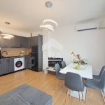 Дава се под наем Двустаен апартамент в Варна, м-т Пчелина - 60 кв.м за 511 € - Снимка #1