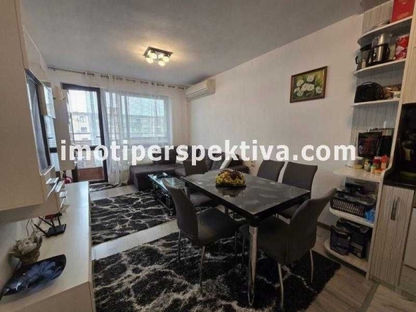 Тристаен апартамент в Пловдив, Кючук Париж - 74 кв.м за 1879 €/кв.м - Снимка #1