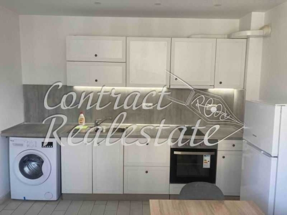 Дава се под наем Двустаен апартамент в Варна, Колхозен пазар - 55 кв.м за 408 € - Снимка #1