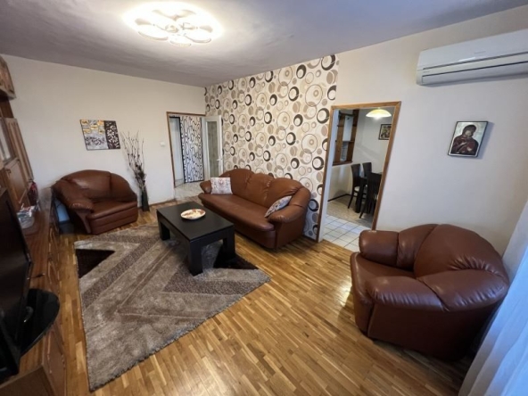 Четиристаен апартамент в София, Младост 1 - 100 кв.м за 3249 €/кв.м - Снимка #1