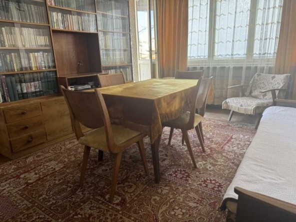 Тристаен апартамент в Велико Търново, Център - 95 кв.м за 1158 €/кв.м - Снимка #1