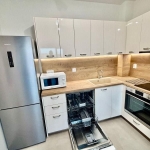 Дава се под наем Двустаен апартамент в Пловдив, Тракия - 71 кв.м за 700 € - Снимка #1