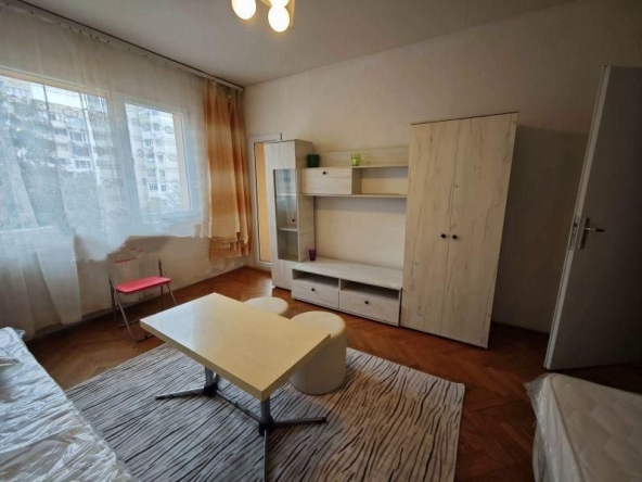 Дава се под наем Тристаен апартамент в София, Дружба 2 - 90 кв.м за 549 € - Снимка #1