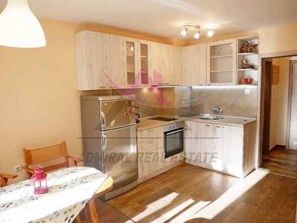 Дава се под наем Двустаен апартамент в Варна, Лятно кино Тракия - 65 кв.м за 409 € - Снимка #1