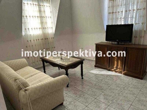 Тристаен апартамент в Пловдив, Център - 81 кв.м за 1667 €/кв.м - Снимка #1