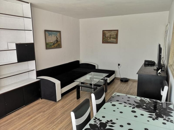 Дава се под наем Двустаен апартамент в Пловдив, Младежки Хълм - 75 кв.м за 511 € - Снимка #1