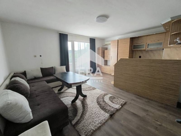 Дава се под наем Двустаен апартамент в Хасково, Дружба 1 - 60 кв.м за 306 € - Снимка #1