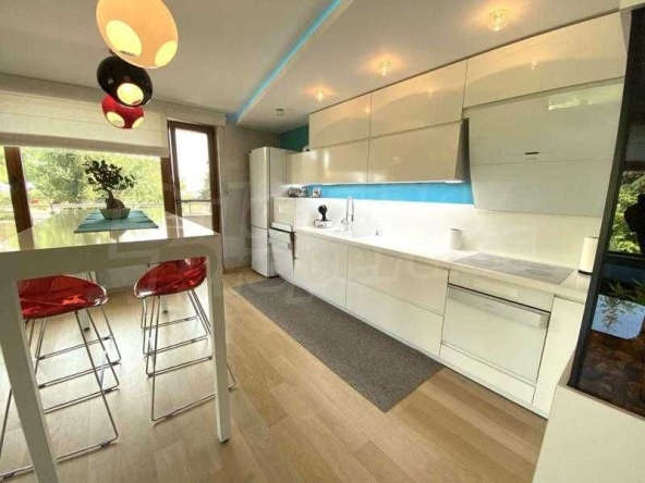 Дава се под наем Четиристаен апартамент в София, Илинден - 100 кв.м за 1000 € - Снимка #1