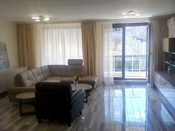 Дава се под наем Тристаен апартамент в София, Зона Б-18 - 120 кв.м за 1800 € - Снимка #1