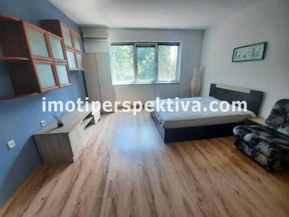 Едностаен апартамент в Пловдив, Кършияка - 42 кв.м за 1941 €/кв.м - Снимка #1