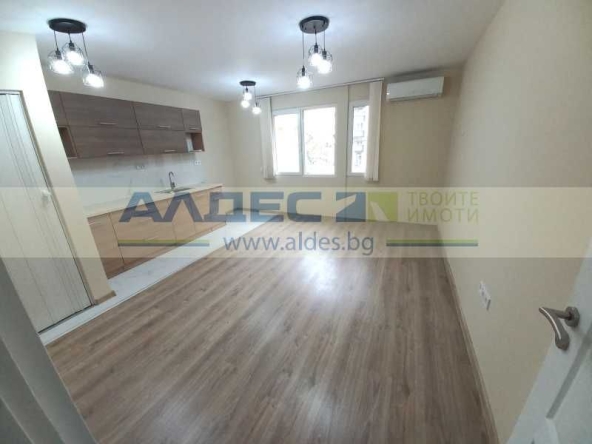 Дава се под наем Офис в София, Стрелбище - 101 кв.м за 900 € - Снимка #1