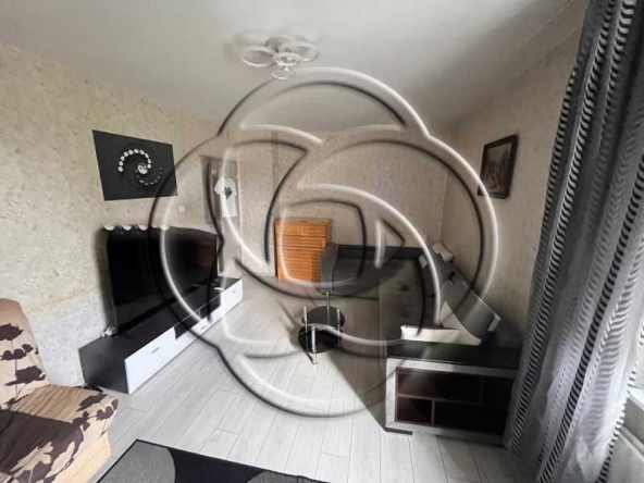 Дава се под наем Едностаен апартамент в София, 7-ми 11-ти километър - 47 кв.м за 375 € - Снимка #1