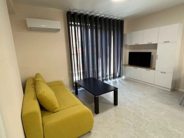 Дава се под наем Тристаен апартамент в София, Редута - 95 кв.м за 830 € - Снимка #1