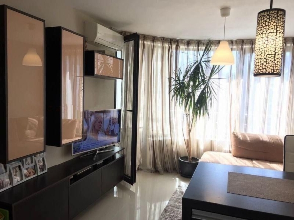 Дава се под наем Двустаен апартамент в София, Витоша - 56 кв.м за 670 € - Снимка #1