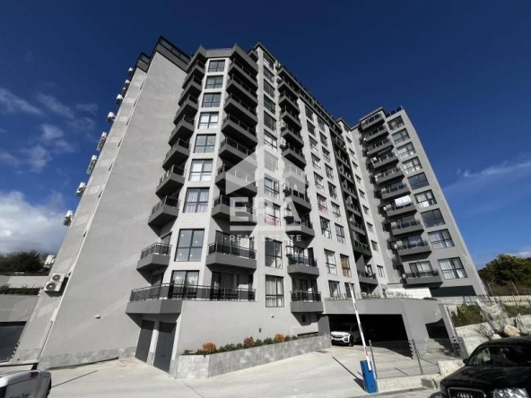 Двустаен апартамент в Варна, Кайсиева градина - 59 кв.м за 1916 €/кв.м - Снимка #1