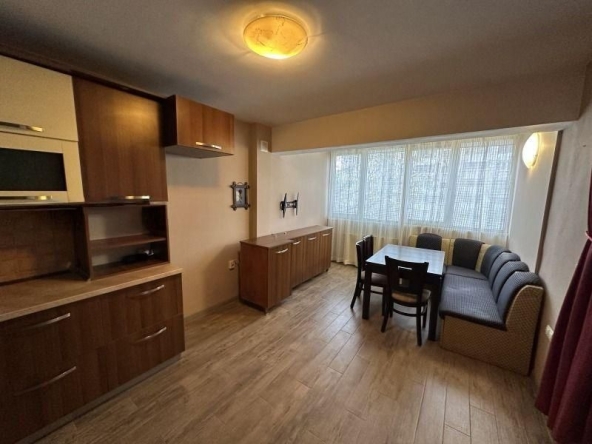 Дава се под наем Тристаен апартамент в София, Дружба 2 - 107 кв.м за 800 € - Снимка #1