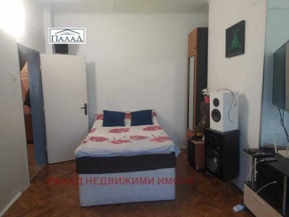 Тристаен апартамент в Варна, Операта - 76 кв.м за 2106 €/кв.м - Снимка #1