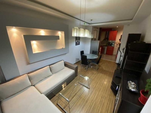 Дава се под наем Двустаен апартамент в София, Левски Г - 55 кв.м за 430 € - Снимка #1