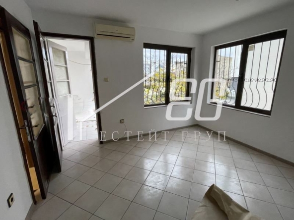 Дава се под наем Офис в Варна, Център - 100 кв.м за 510 € - Снимка #1