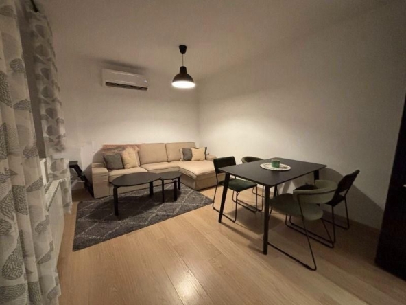 Дава се под наем Двустаен апартамент в София, Кръстова вада - 71 кв.м за 818 € - Снимка #1