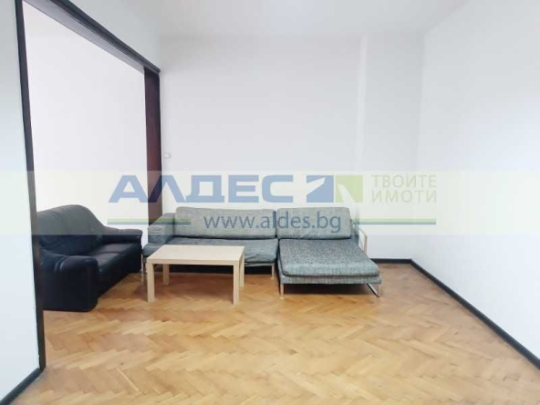 Дава се под наем Офис в София, Център - 120 кв.м за 600 € - Снимка #1