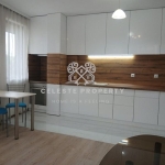 Дава се под наем Двустаен апартамент в София, Оборище - 96 кв.м за 980 € - Снимка #1