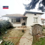 Къща в с. Горни Дъбник, Област Плевен - 155 кв.м за 484 €/кв.м - Снимка #1