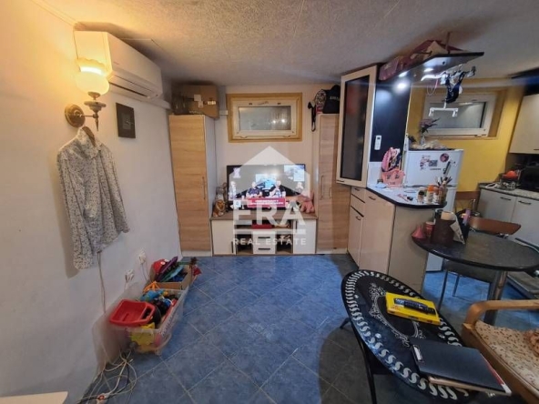 Едностаен апартамент в Варна, Гръцка махала - 32 кв.м за 1560 €/кв.м - Снимка #1