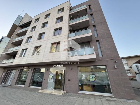 Двустаен апартамент в Силистра, Център - 164 кв.м за 1098 €/кв.м - Снимка #1