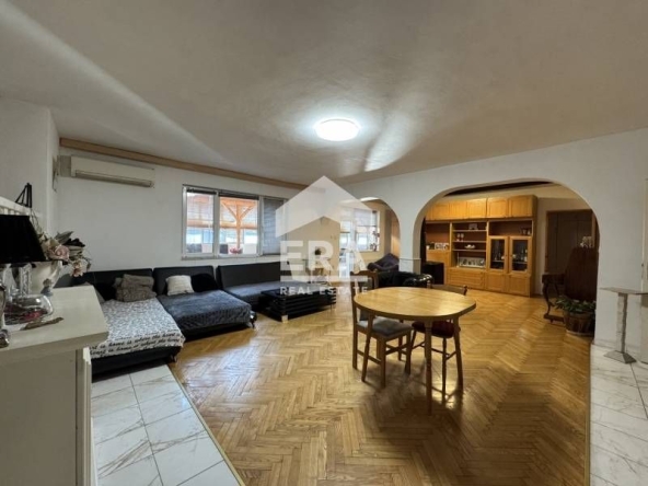 Къща в с. Айдемир, Област Силистра - 999 кв.м за 292 €/кв.м - Снимка #1