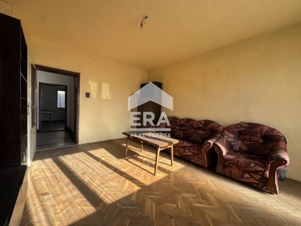 Тристаен апартамент в Силистра, Римска гробница - 109 кв.м за 799 €/кв.м - Снимка #1