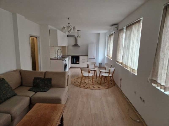 Дава се под наем Тристаен апартамент в София, Център - 102 кв.м за 612 € - Снимка #1